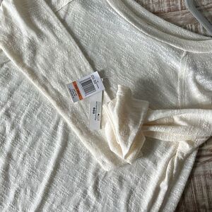 Wallflower NWT Women's Long Sleeve Top